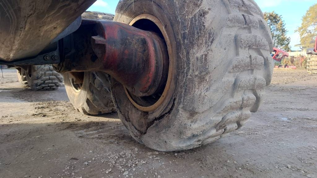 Komatsu 845 - 포워더 : 사진 4 Komatsu 845 - 포워더 : 사진 4