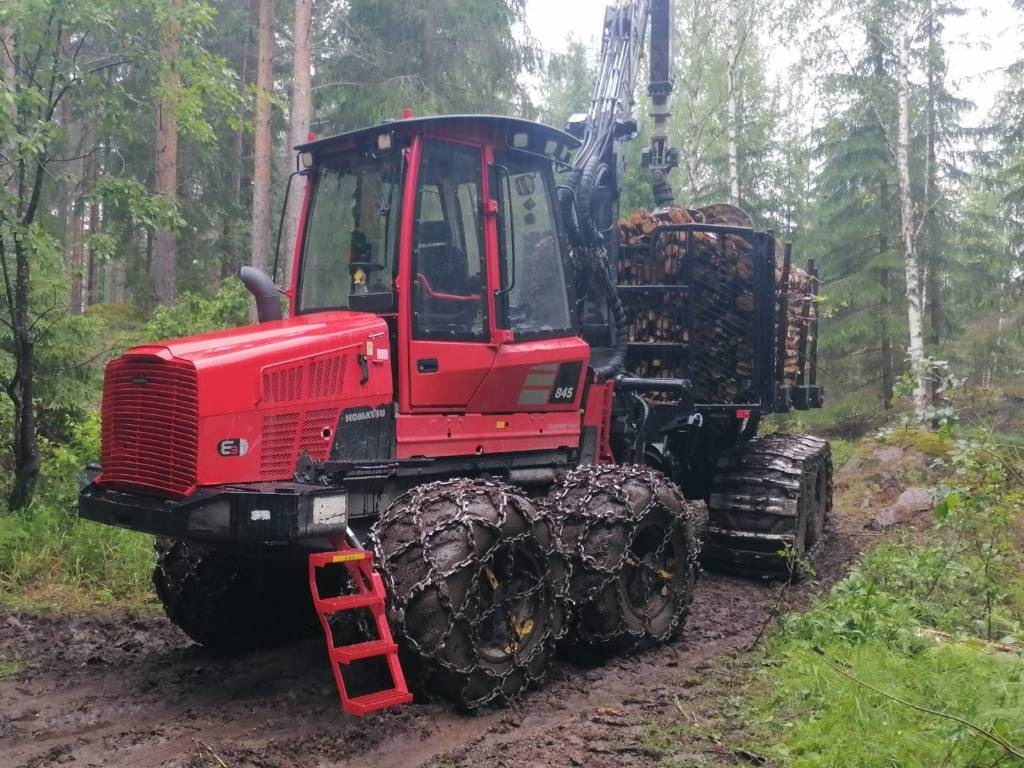Komatsu 845 - 포워더 : 사진 1 Komatsu 845 - 포워더 : 사진 1
