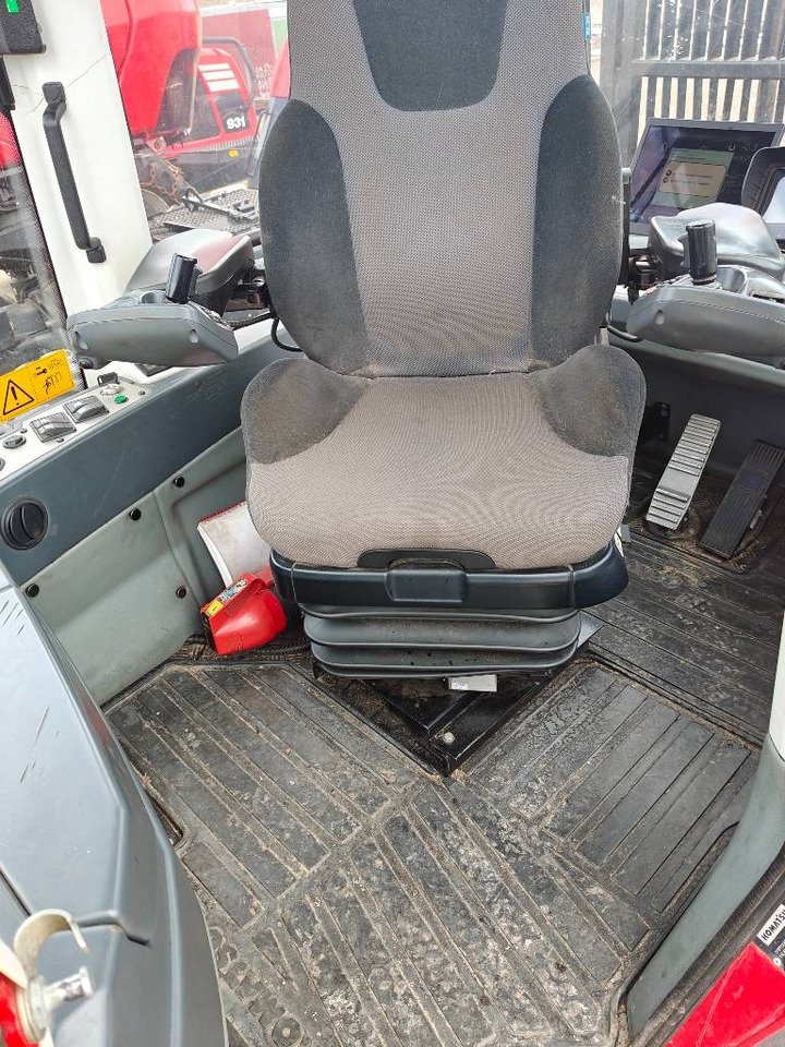 포워더 Komatsu 865 : 사진 8