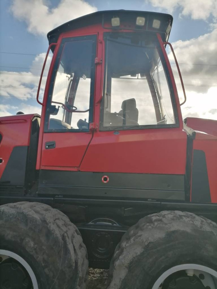 Komatsu 875 - 포워더 : 사진 5 Komatsu 875 - 포워더 : 사진 5