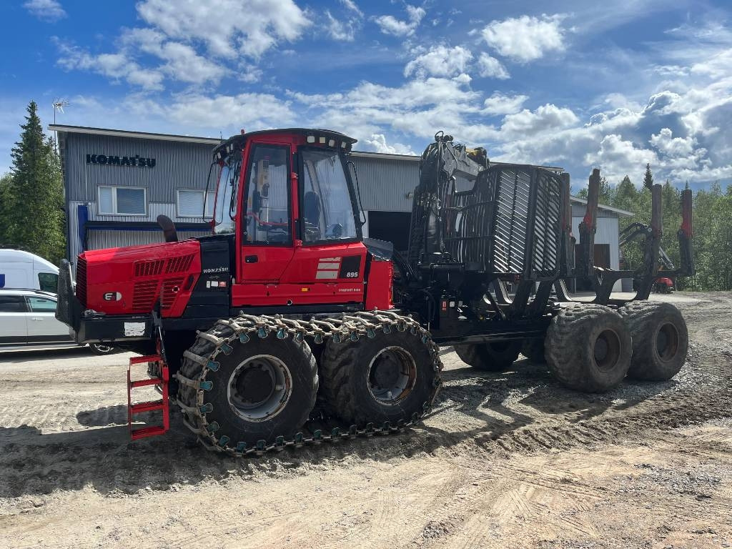 Komatsu 895 - 포워더 : 사진 3 Komatsu 895 - 포워더 : 사진 3