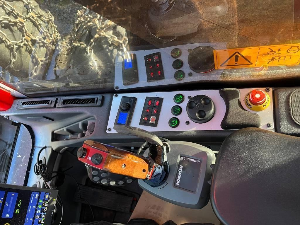 Komatsu 901 - 산림용 수확기 : 사진 2 Komatsu 901 - 산림용 수확기 : 사진 2