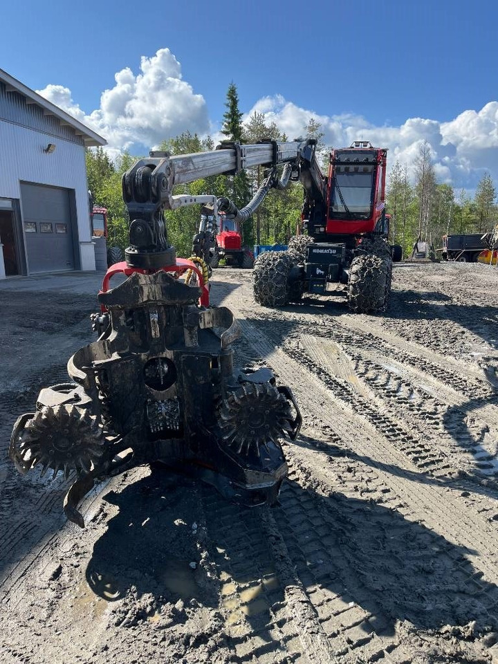 Komatsu 901 - 산림용 수확기 : 사진 1 Komatsu 901 - 산림용 수확기 : 사진 1