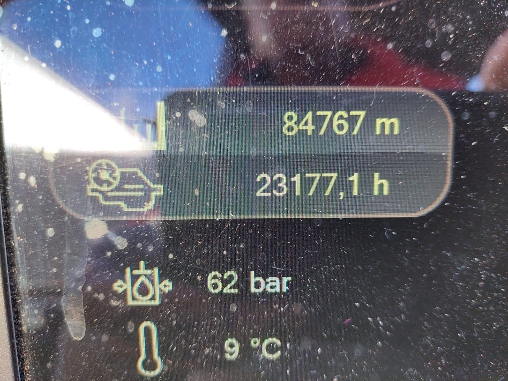 산림용 수확기 Komatsu 911 : 사진 16 산림용 수확기 Komatsu 911 : 사진 16