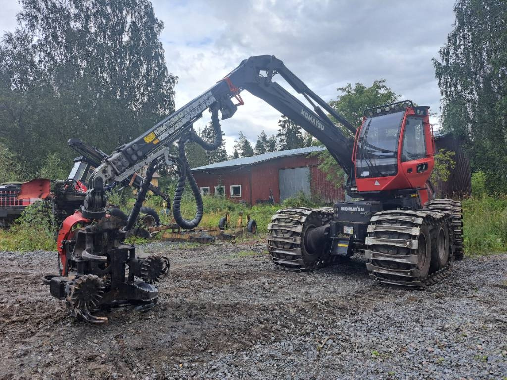 Komatsu 911 - 산림용 수확기 : 사진 5 Komatsu 911 - 산림용 수확기 : 사진 5