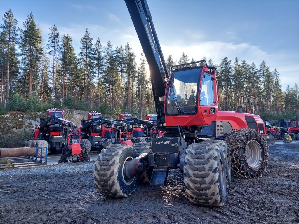 Komatsu 911 - 산림용 수확기 : 사진 1 Komatsu 911 - 산림용 수확기 : 사진 1