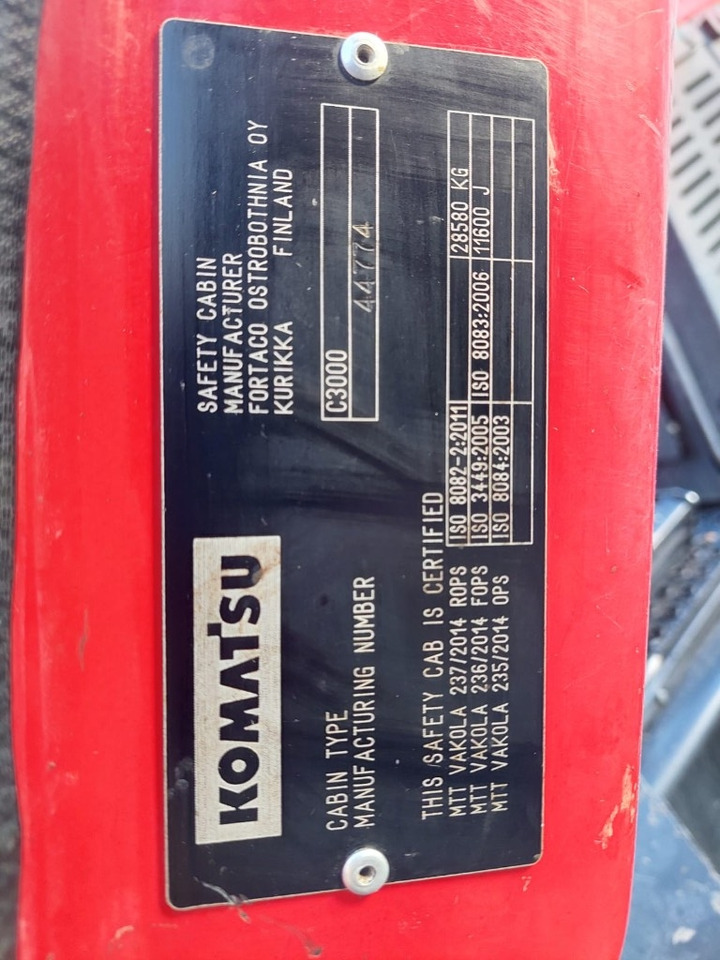 산림용 수확기 Komatsu 911 : 사진 8 산림용 수확기 Komatsu 911 : 사진 8
