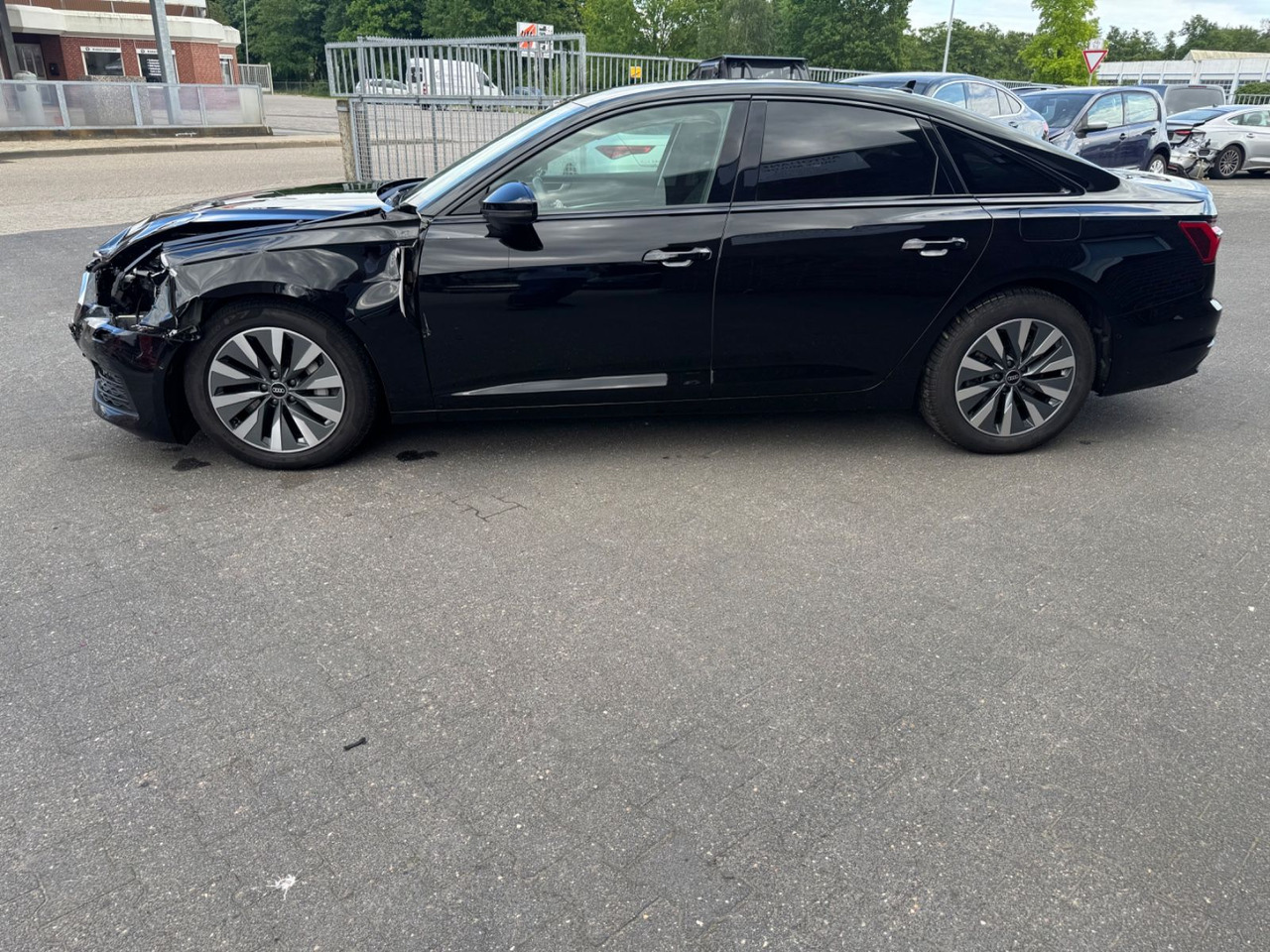 Audi A6 Lim. 50 TFSI e quattro - 세단 : 사진 2 Audi A6 Lim. 50 TFSI e quattro - 세단 : 사진 2