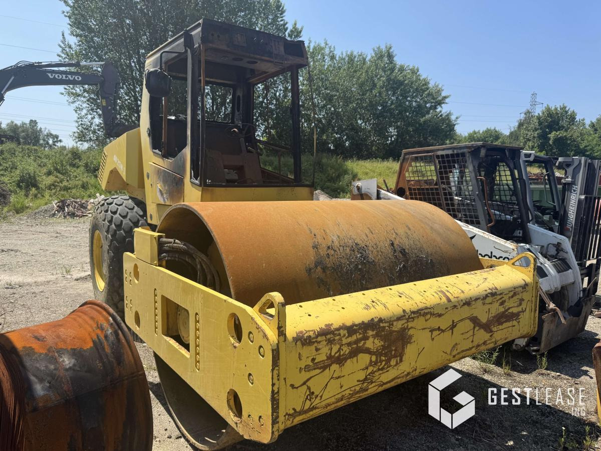 Bomag BW213 D-3 - 압축기 : 사진 1 Bomag BW213 D-3 - 압축기 : 사진 1