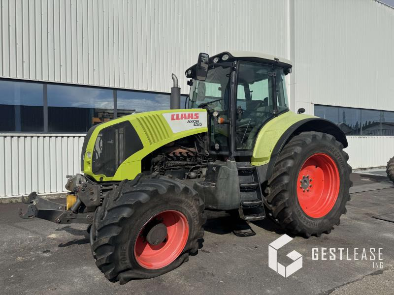 Claas AXION 820 - 장궤형 트랙터 : 사진 1 Claas AXION 820 - 장궤형 트랙터 : 사진 1