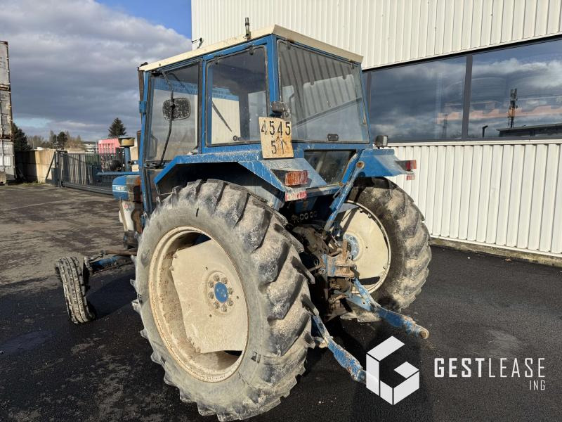 Ford 4610 - 장궤형 트랙터 : 사진 2 Ford 4610 - 장궤형 트랙터 : 사진 2
