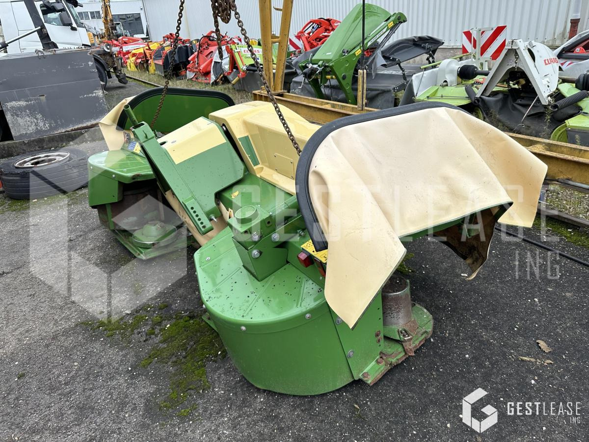 Krone EasyCut F320 - 모어 : 사진 3 Krone EasyCut F320 - 모어 : 사진 3