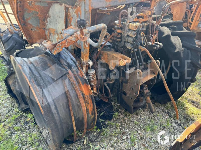 Massey Ferguson 5711 S - 장궤형 트랙터 : 사진 3 Massey Ferguson 5711 S - 장궤형 트랙터 : 사진 3