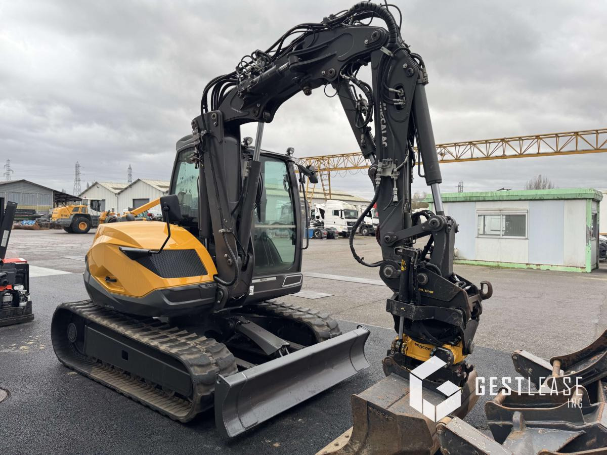 Mecalac 8 MCR - 미니 굴삭기 : 사진 5 Mecalac 8 MCR - 미니 굴삭기 : 사진 5