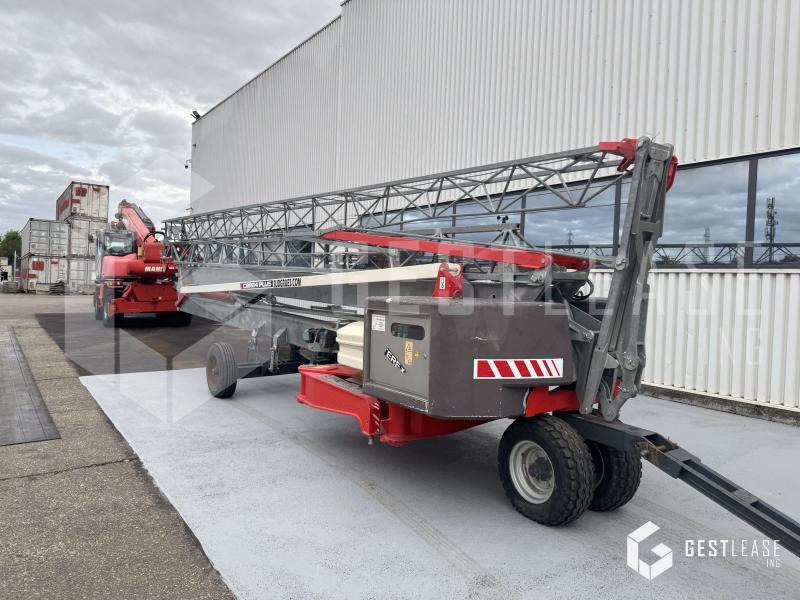 Terex CBR 24 PLUS - 자립형 크레인 : 사진 2 Terex CBR 24 PLUS - 자립형 크레인 : 사진 2
