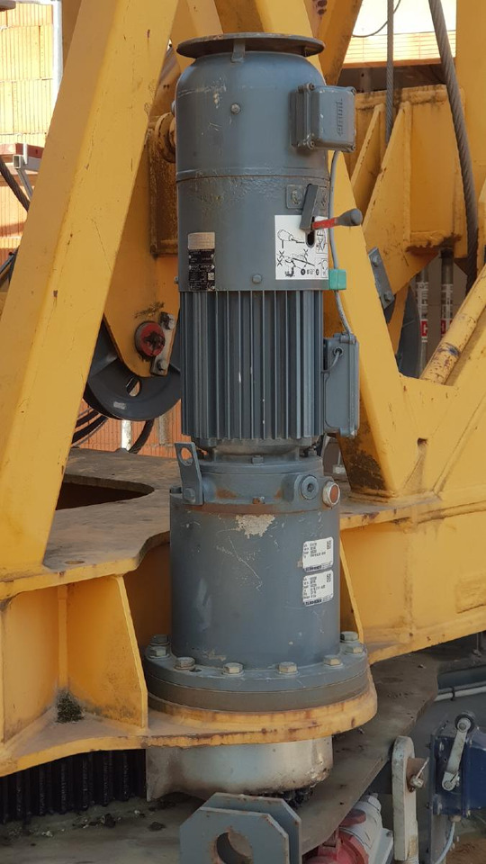 Liebherr 71K - 타워 크레인 : 사진 3 Liebherr 71K - 타워 크레인 : 사진 3