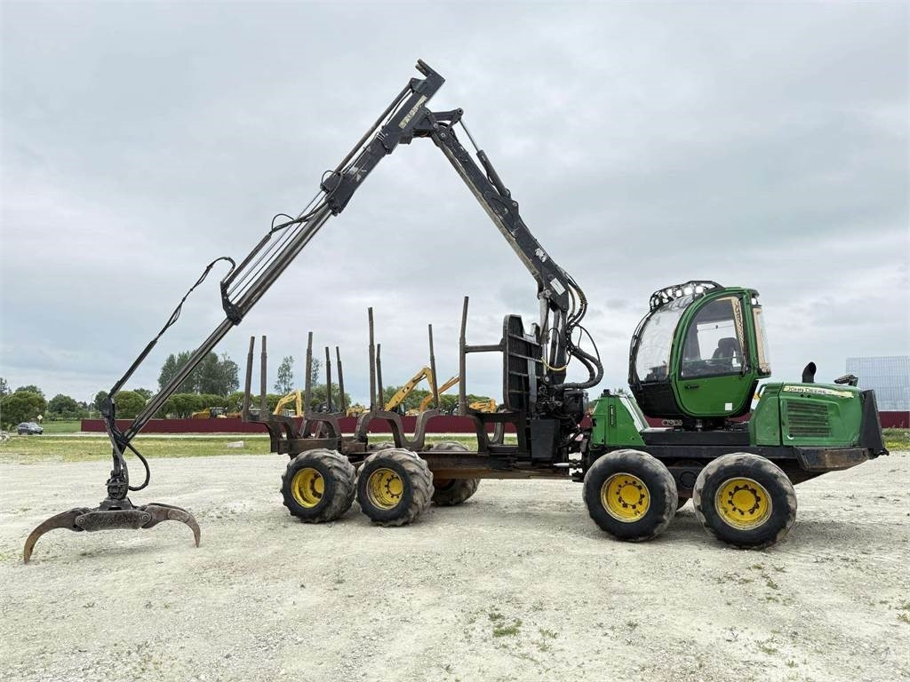 John Deere 1010 E , CF510 10 meter - 포워더 : 사진 1 John Deere 1010 E , CF510 10 meter - 포워더 : 사진 1
