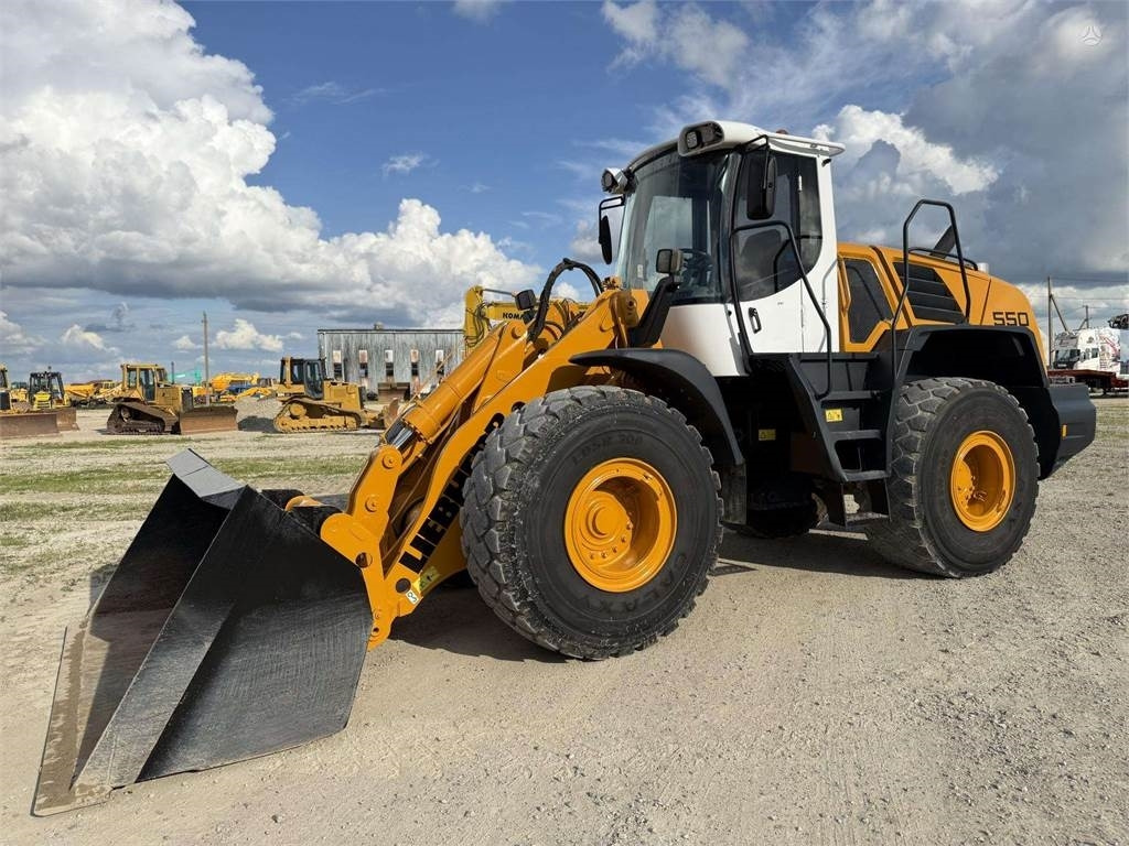 Liebherr L 550 , quick coupler - 휠 로더 : 사진 3 Liebherr L 550 , quick coupler - 휠 로더 : 사진 3