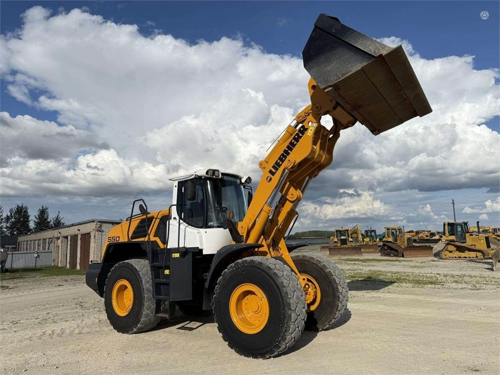 Liebherr L 550 , quick coupler - 휠 로더 : 사진 1 Liebherr L 550 , quick coupler - 휠 로더 : 사진 1