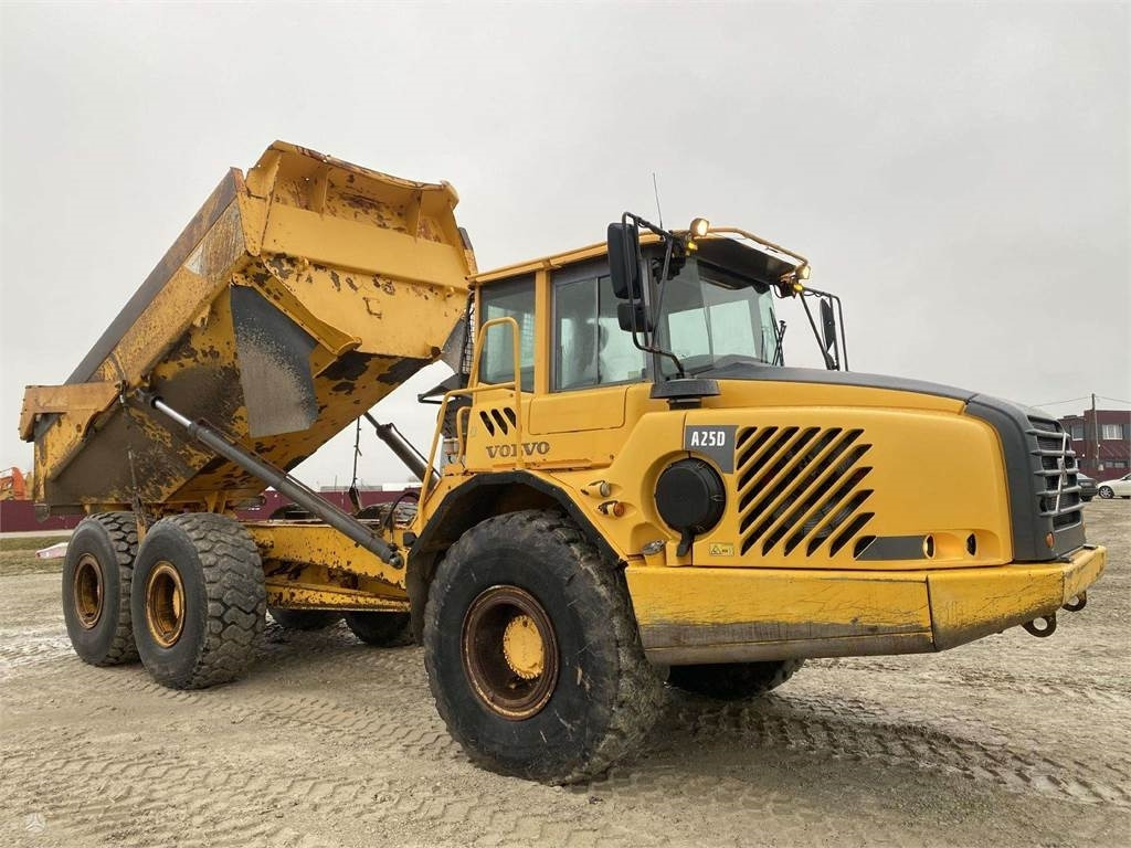 Volvo A25D , tail gate - 관절 덤프 : 사진 1 Volvo A25D , tail gate - 관절 덤프 : 사진 1