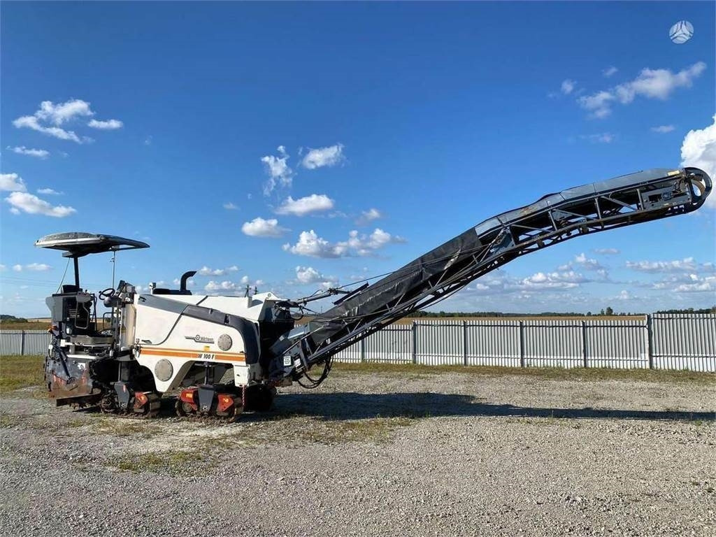 Wirtgen W100F - 아스팔트 포장기 : 사진 3 Wirtgen W100F - 아스팔트 포장기 : 사진 3