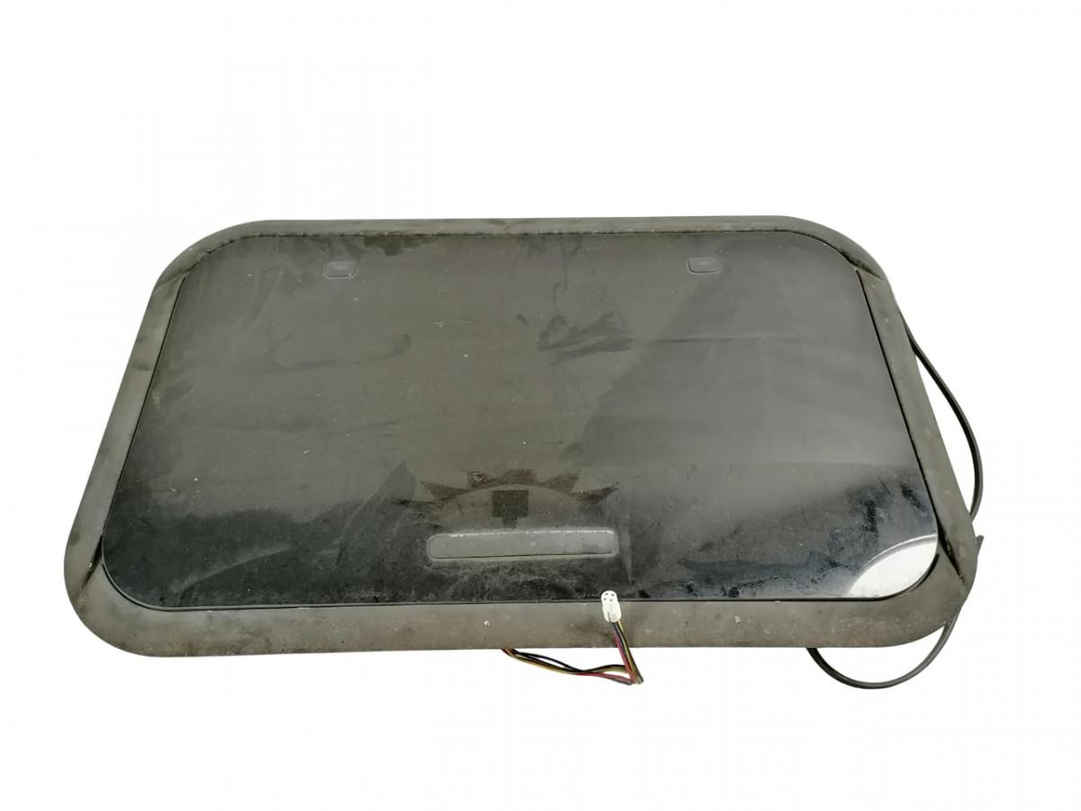 DAF Katuseluuk 1690486 - 범용 부품 트럭 용 : 사진 1 DAF Katuseluuk 1690486 - 범용 부품 트럭 용 : 사진 1