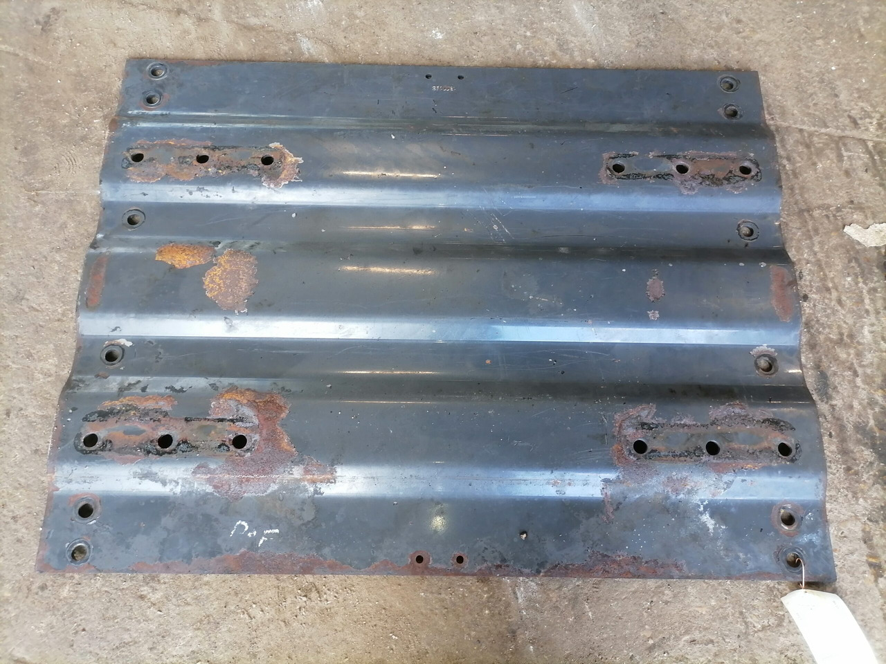 DAF Saddle plate 1377193 - 예비 휠 커플링 트럭 용 : 사진 3 DAF Saddle plate 1377193 - 예비 휠 커플링 트럭 용 : 사진 3