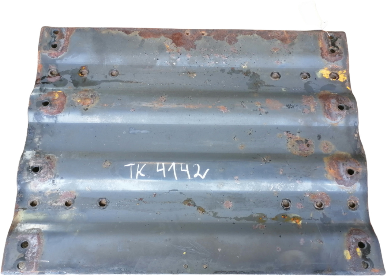 DAF Saddle plate 1377193 - 예비 휠 커플링 트럭 용 : 사진 1 DAF Saddle plate 1377193 - 예비 휠 커플링 트럭 용 : 사진 1