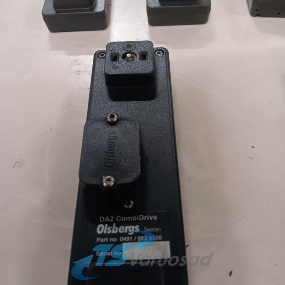 HIAB HIAB DIGITAL AMPLIFIER 9826556 - 유압 트럭 용 : 사진 3 HIAB HIAB DIGITAL AMPLIFIER 9826556 - 유압 트럭 용 : 사진 3