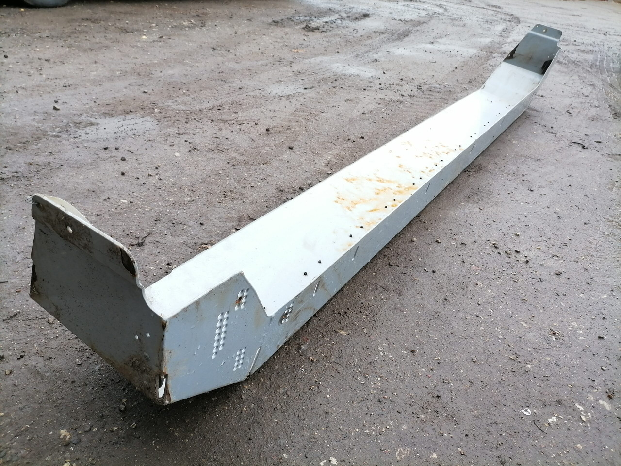 KRONE Haaagise otsatala - 범용 부품 트럭 용 : 사진 1 KRONE Haaagise otsatala - 범용 부품 트럭 용 : 사진 1