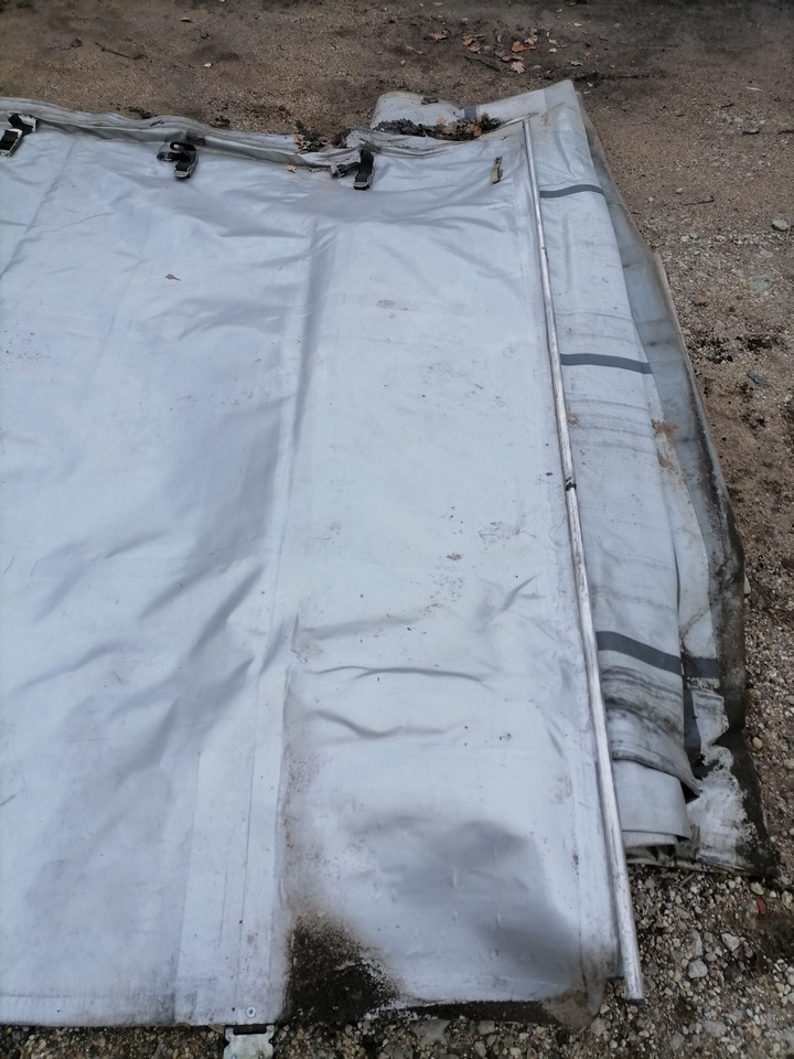 KRONE Haagise küljetent - 범용 부품 트럭 용 : 사진 5 KRONE Haagise küljetent - 범용 부품 트럭 용 : 사진 5