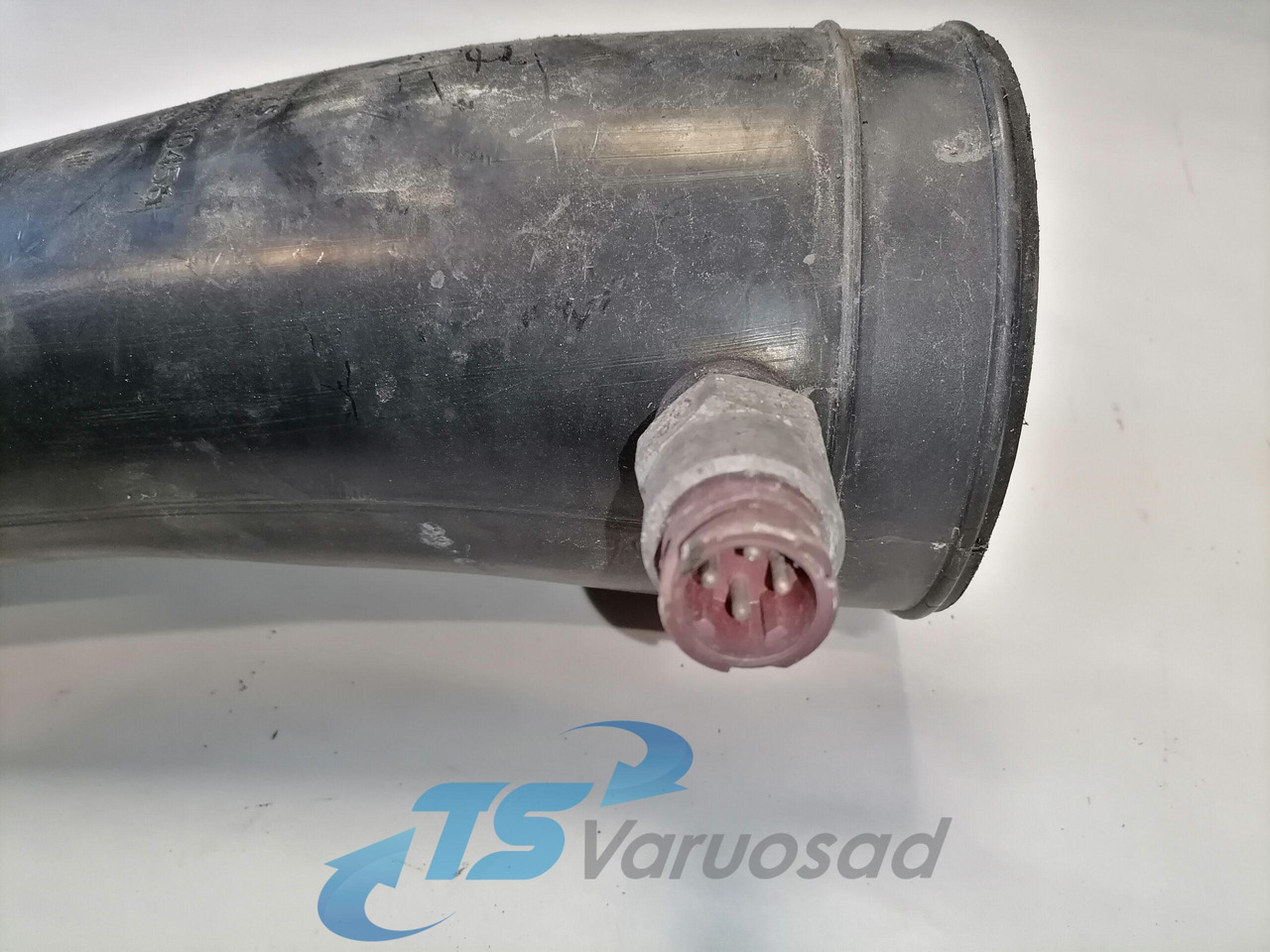 MAN Air intake 81082010456 - 공기 흡입 시스템 트럭 용 : 사진 4 MAN Air intake 81082010456 - 공기 흡입 시스템 트럭 용 : 사진 4