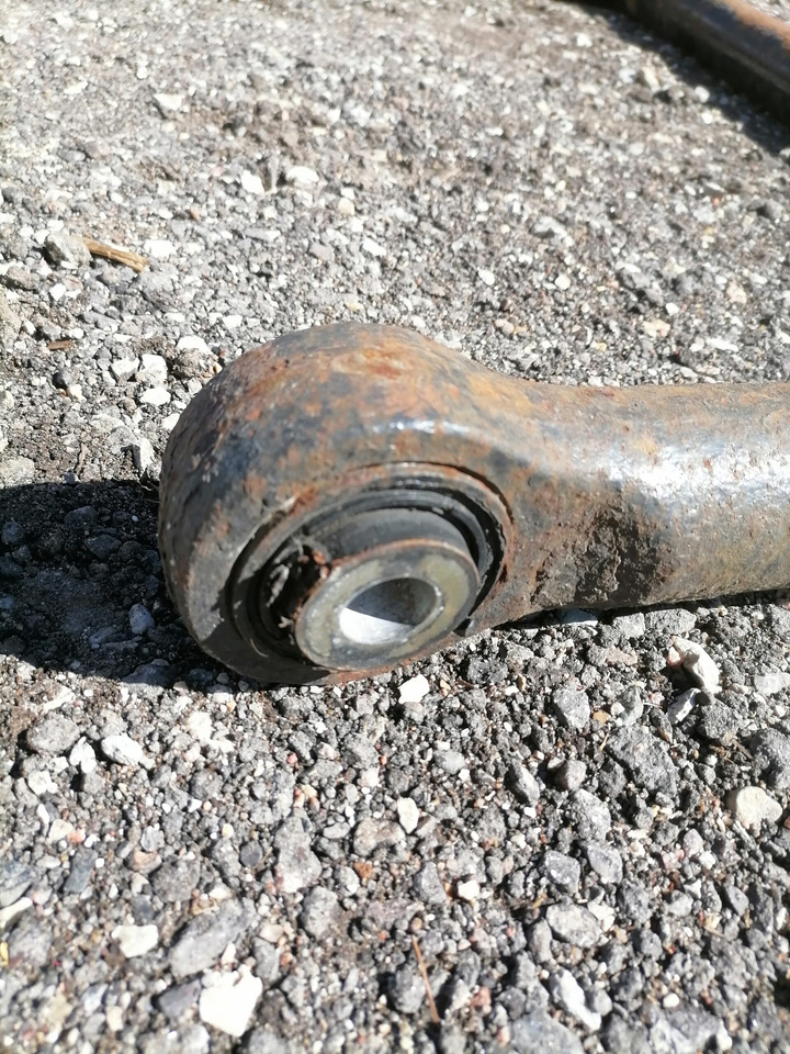 MAN Anti-roll bar 81437156116 - 안티 롤 바 트럭 용 : 사진 3 MAN Anti-roll bar 81437156116 - 안티 롤 바 트럭 용 : 사진 3