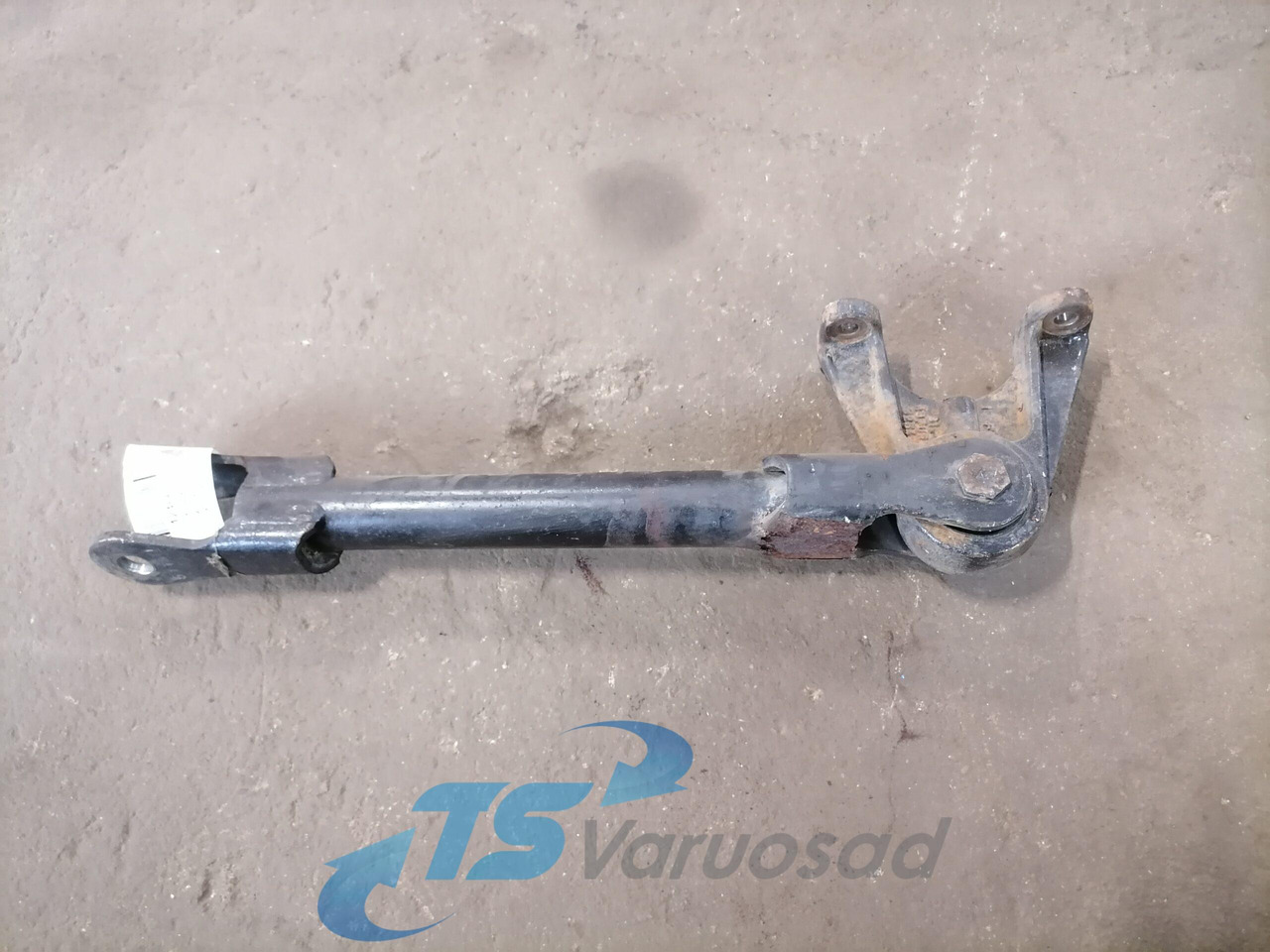 MAN Anti roll bar bracket 81437185111 - 안티 롤 바 트럭 용 : 사진 2 MAN Anti roll bar bracket 81437185111 - 안티 롤 바 트럭 용 : 사진 2