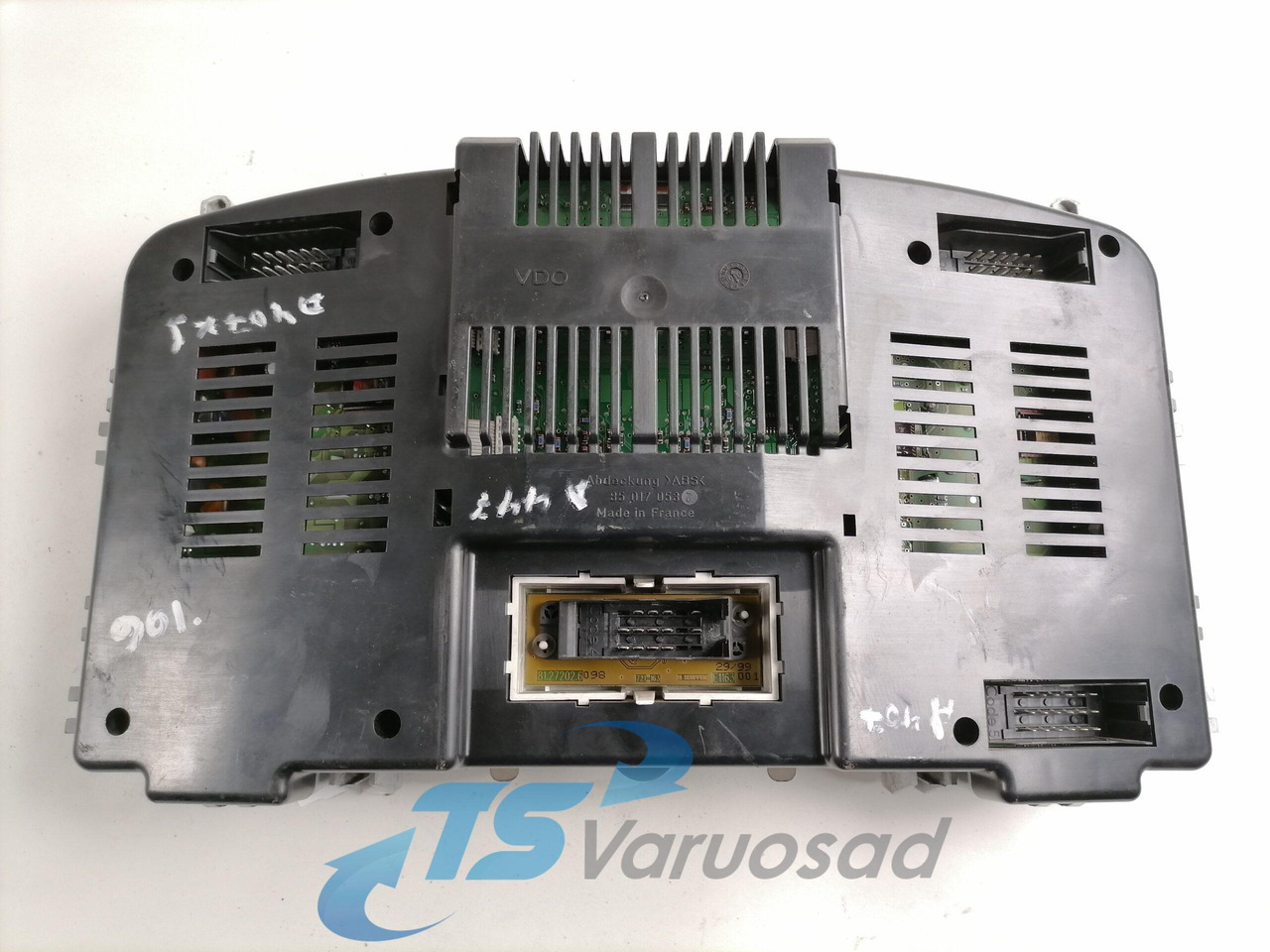 MAN Dashboard 81272026125 - 대시보드 트럭 용 : 사진 3 MAN Dashboard 81272026125 - 대시보드 트럭 용 : 사진 3