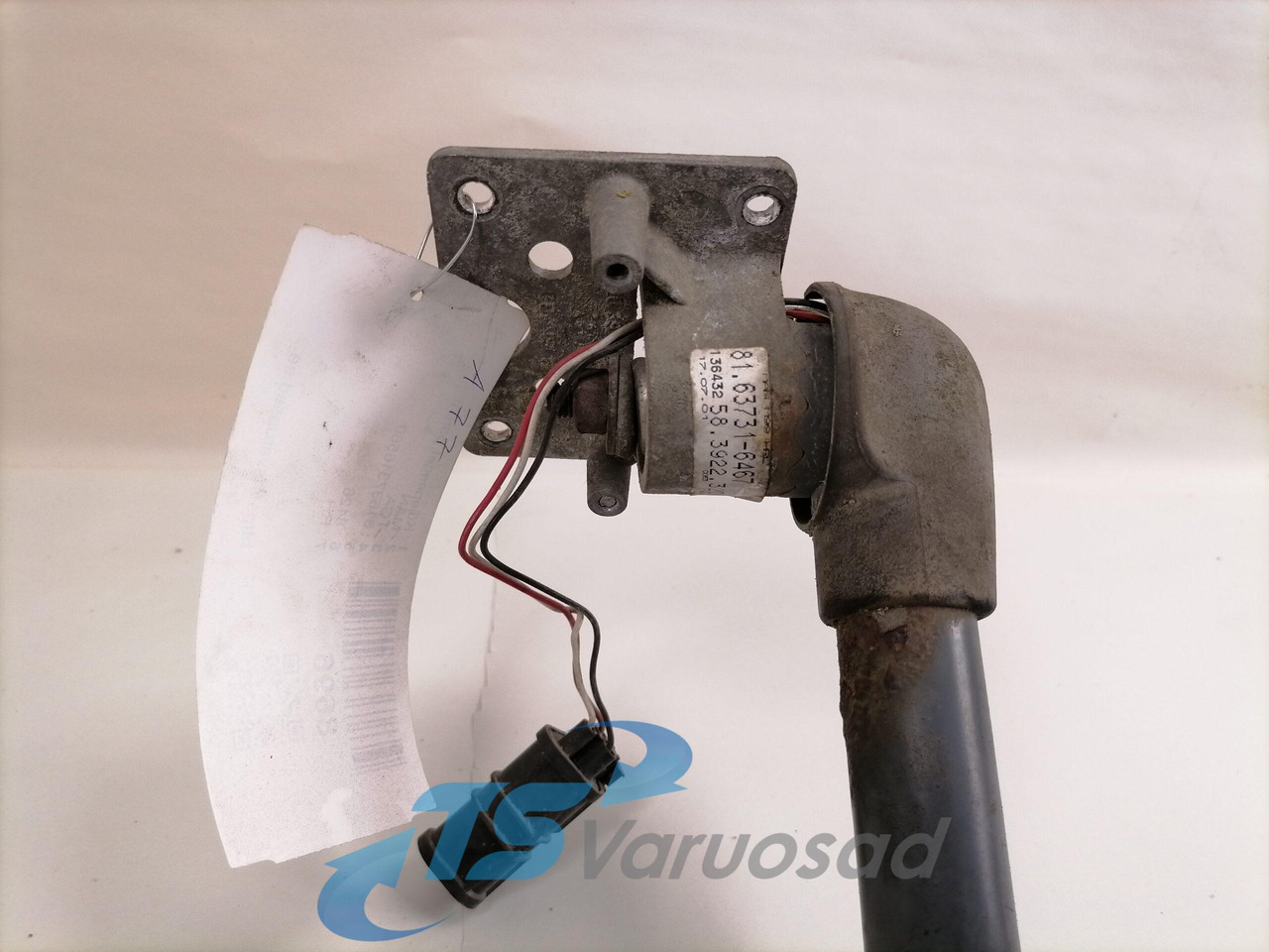 MAN Küljepeegel, parem 81637316560 - 후방 거울 트럭 용 : 사진 3 MAN Küljepeegel, parem 81637316560 - 후방 거울 트럭 용 : 사진 3