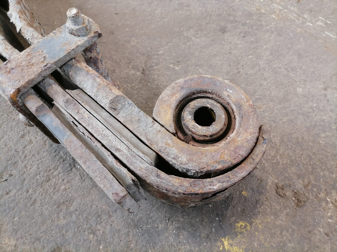 MAN Spring 81434026217 - 스틸 서스펜션 트럭 용 : 사진 4 MAN Spring 81434026217 - 스틸 서스펜션 트럭 용 : 사진 4