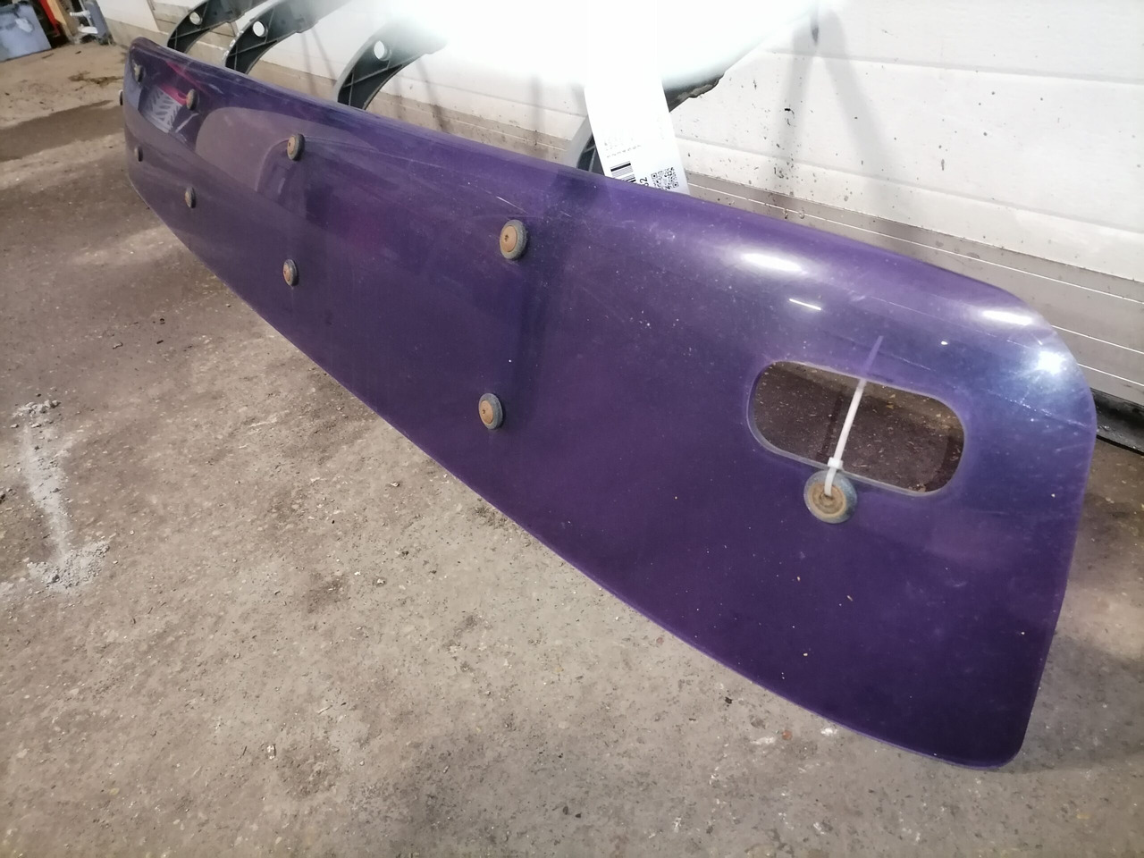 MAN Sun visor 81637010032 - 보디 및 외관 트럭 용 : 사진 2 MAN Sun visor 81637010032 - 보디 및 외관 트럭 용 : 사진 2