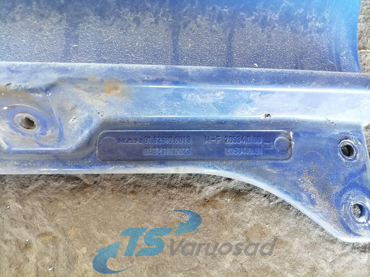 MAN Ukse pikendus, vasak 81626100019 - 도어 및 부품 트럭 용 : 사진 2 MAN Ukse pikendus, vasak 81626100019 - 도어 및 부품 트럭 용 : 사진 2