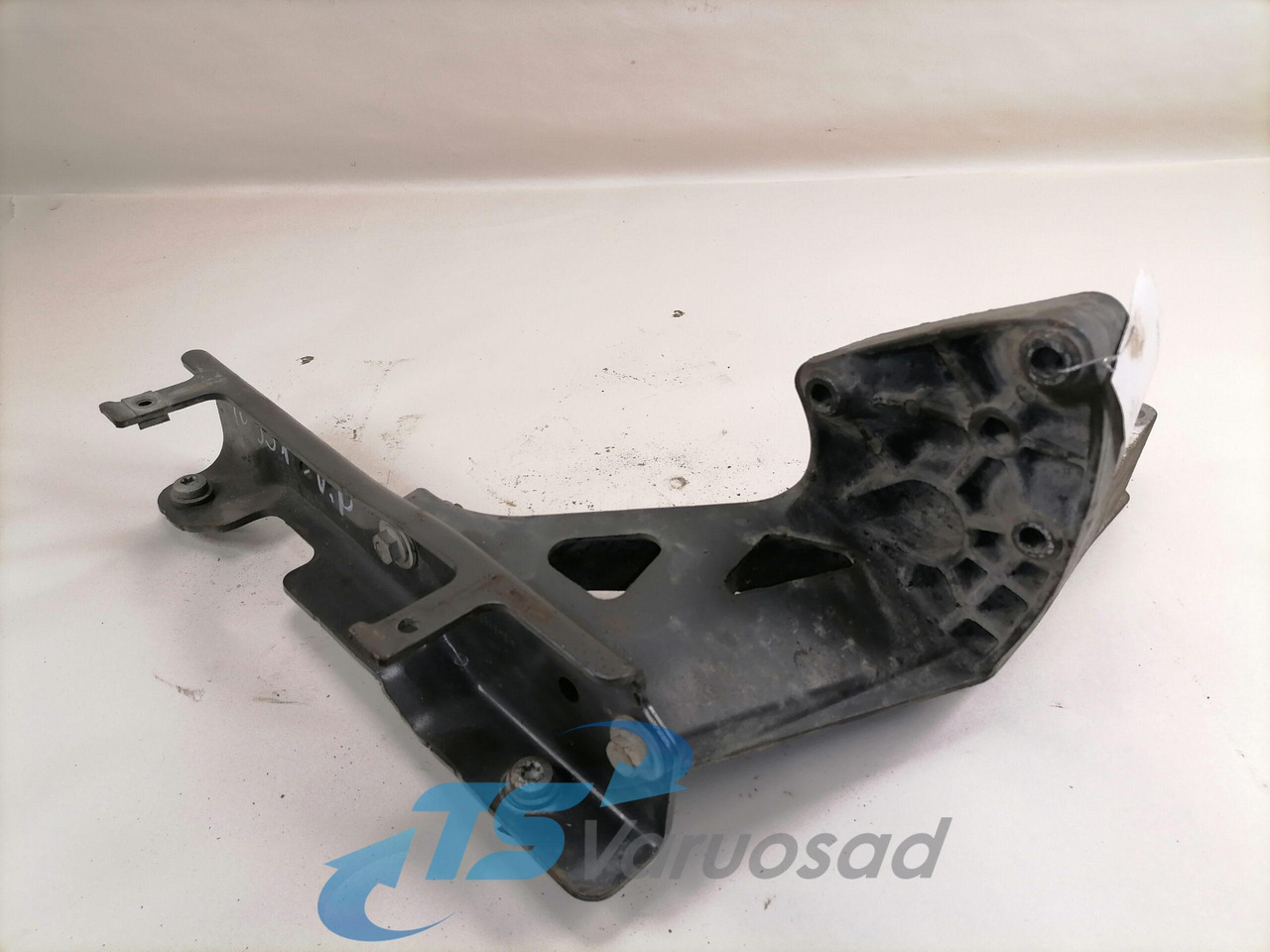 Mercedes-Benz Bummmmper bracket A9436660178 - 범퍼 트럭 용 : 사진 4 Mercedes-Benz Bummmmper bracket A9436660178 - 범퍼 트럭 용 : 사진 4