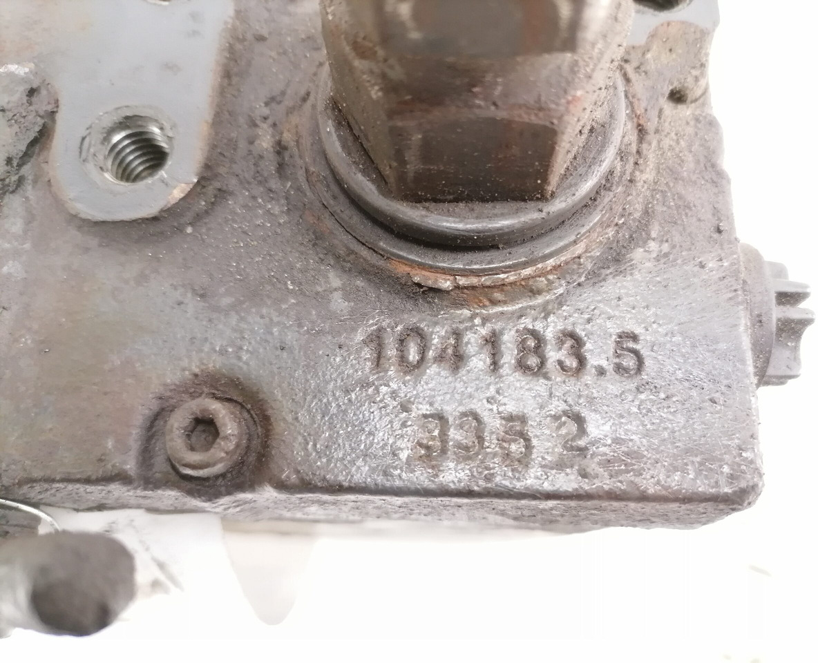 Mercedes-Benz Cab tilting pump A9605530001 - 운전실 서스펜션 트럭 용 : 사진 2 Mercedes-Benz Cab tilting pump A9605530001 - 운전실 서스펜션 트럭 용 : 사진 2