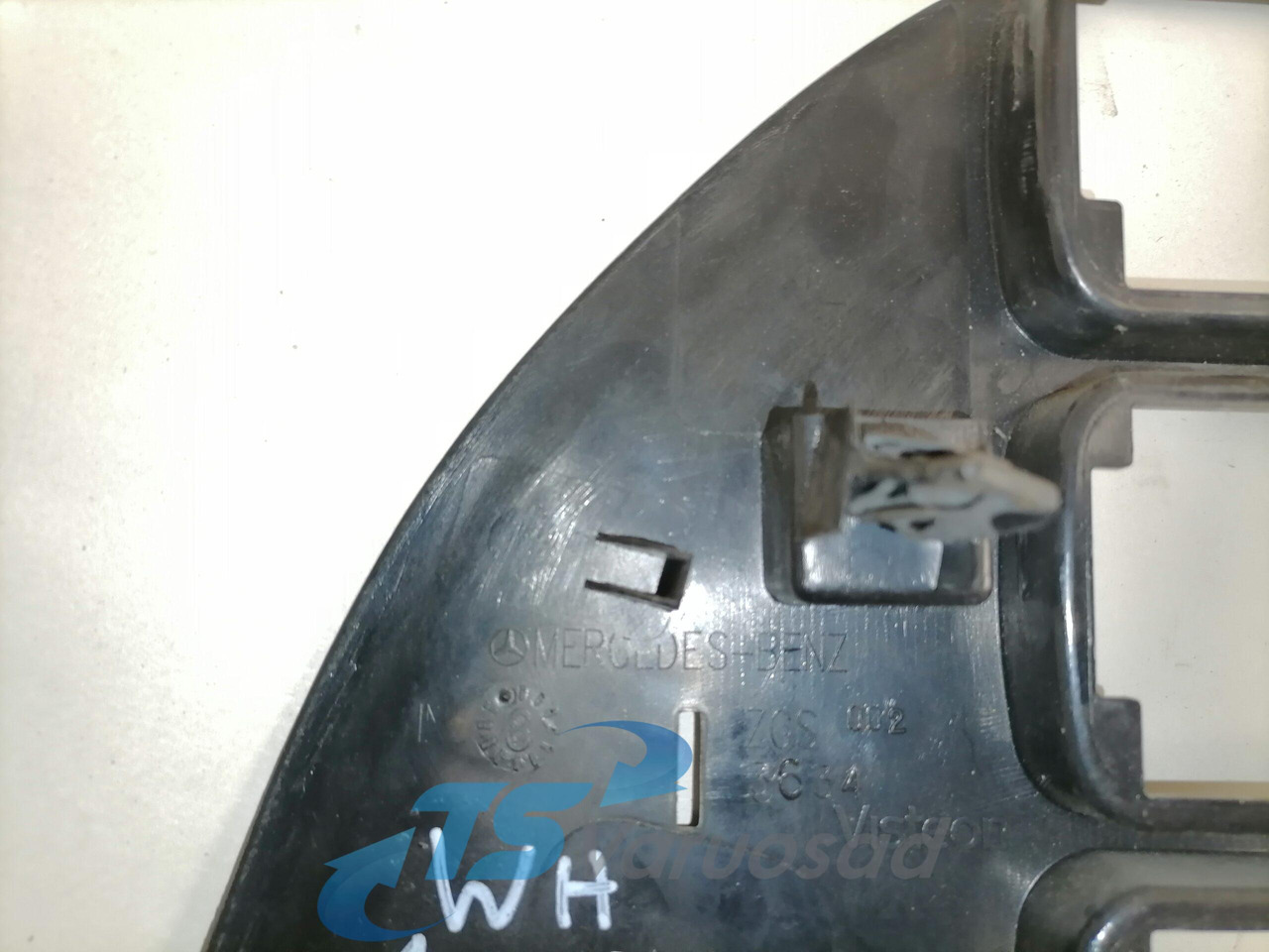 Mercedes-Benz Dashboard cover A9436800607 - 대시보드 트럭 용 : 사진 5 Mercedes-Benz Dashboard cover A9436800607 - 대시보드 트럭 용 : 사진 5