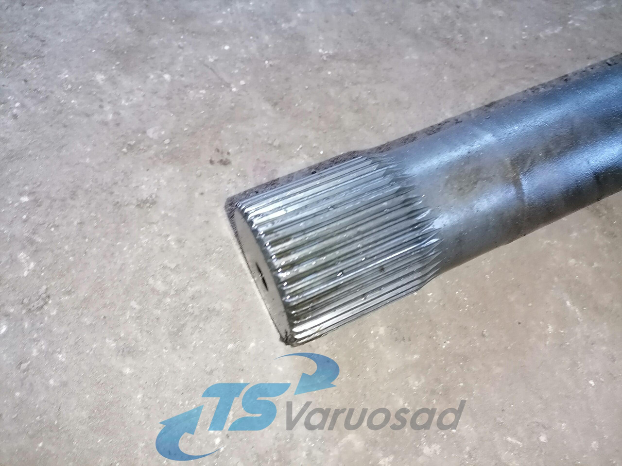Mercedes-Benz Drive shaft A9483570901 - 드라이브 축 트럭 용 : 사진 3 Mercedes-Benz Drive shaft A9483570901 - 드라이브 축 트럭 용 : 사진 3