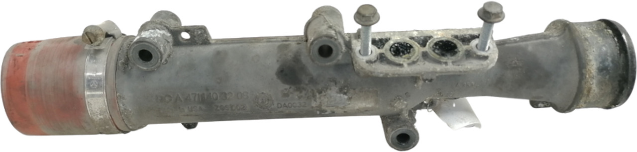 Mercedes-Benz EGR pipe A4711403208 - 배기 시스템 트럭 용 : 사진 2 Mercedes-Benz EGR pipe A4711403208 - 배기 시스템 트럭 용 : 사진 2