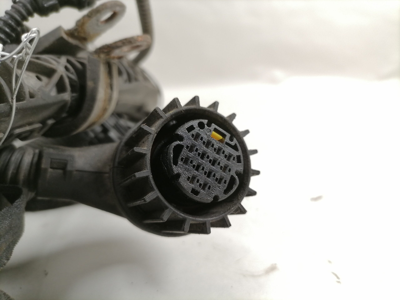 Mercedes-Benz Mootori juhtmestik A4711504320 - ECU 트럭 용 : 사진 3 Mercedes-Benz Mootori juhtmestik A4711504320 - ECU 트럭 용 : 사진 3