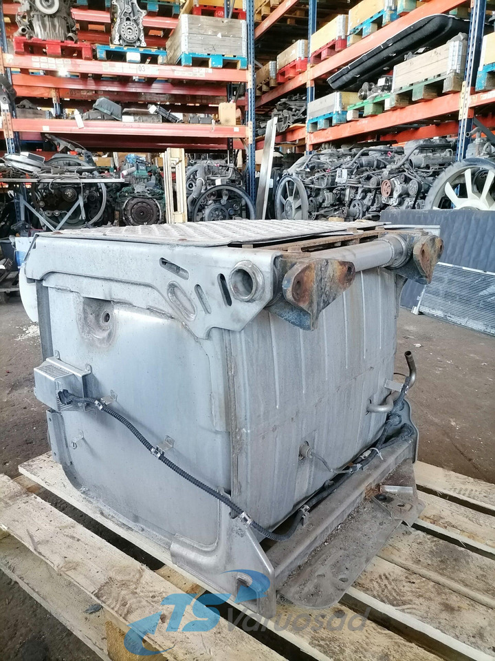 Mercedes-Benz Muffler A0064900814 - 머플러 트럭 용 : 사진 4 Mercedes-Benz Muffler A0064900814 - 머플러 트럭 용 : 사진 4