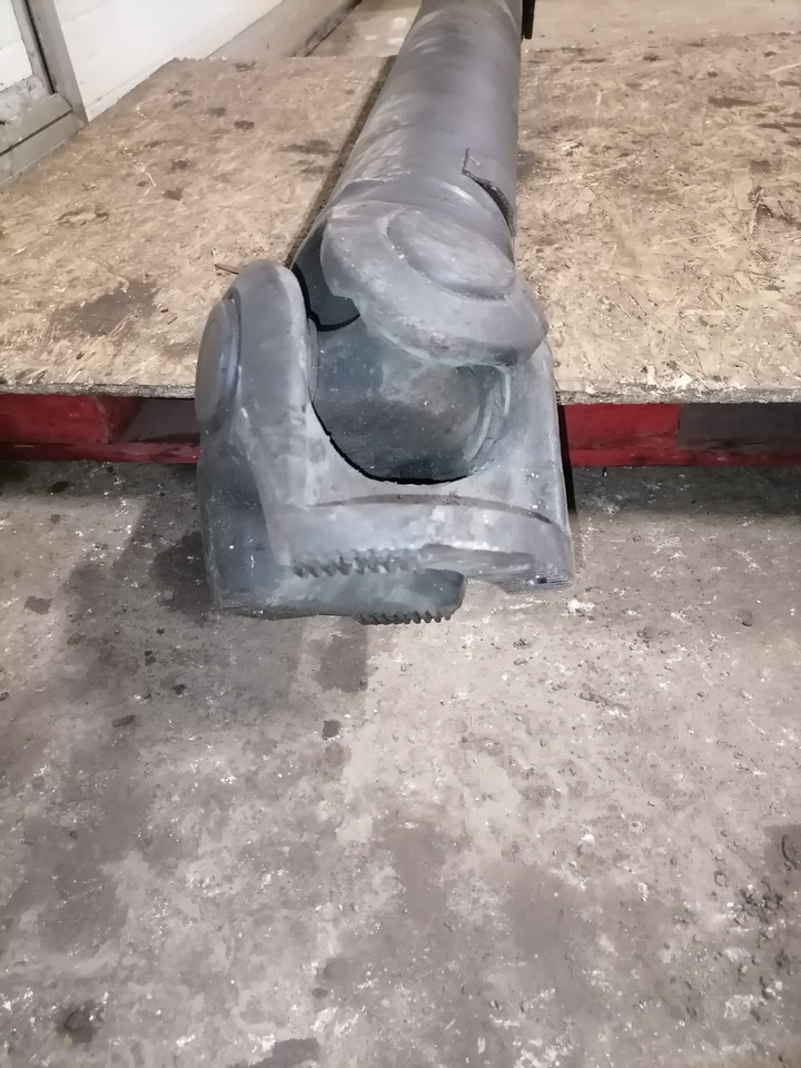 Mercedes-Benz Propeller shaft A6594100101 - 프로펠러 샤프트 트럭 용 : 사진 3 Mercedes-Benz Propeller shaft A6594100101 - 프로펠러 샤프트 트럭 용 : 사진 3