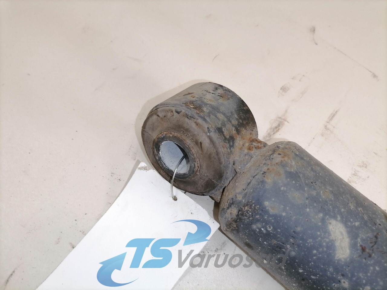 Mercedes-Benz Rear axel shock absorber A0053261200 - 쇼크 업소버 트럭 용 : 사진 2 Mercedes-Benz Rear axel shock absorber A0053261200 - 쇼크 업소버 트럭 용 : 사진 2
