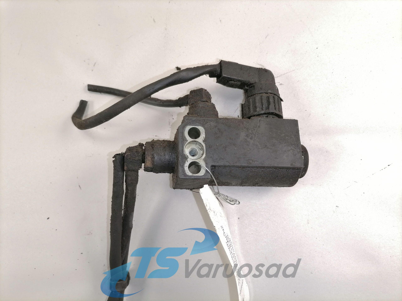 Mercedes-Benz Solenoid valve A0049978536 - 브레이크 밸브 트럭 용 : 사진 3 Mercedes-Benz Solenoid valve A0049978536 - 브레이크 밸브 트럭 용 : 사진 3