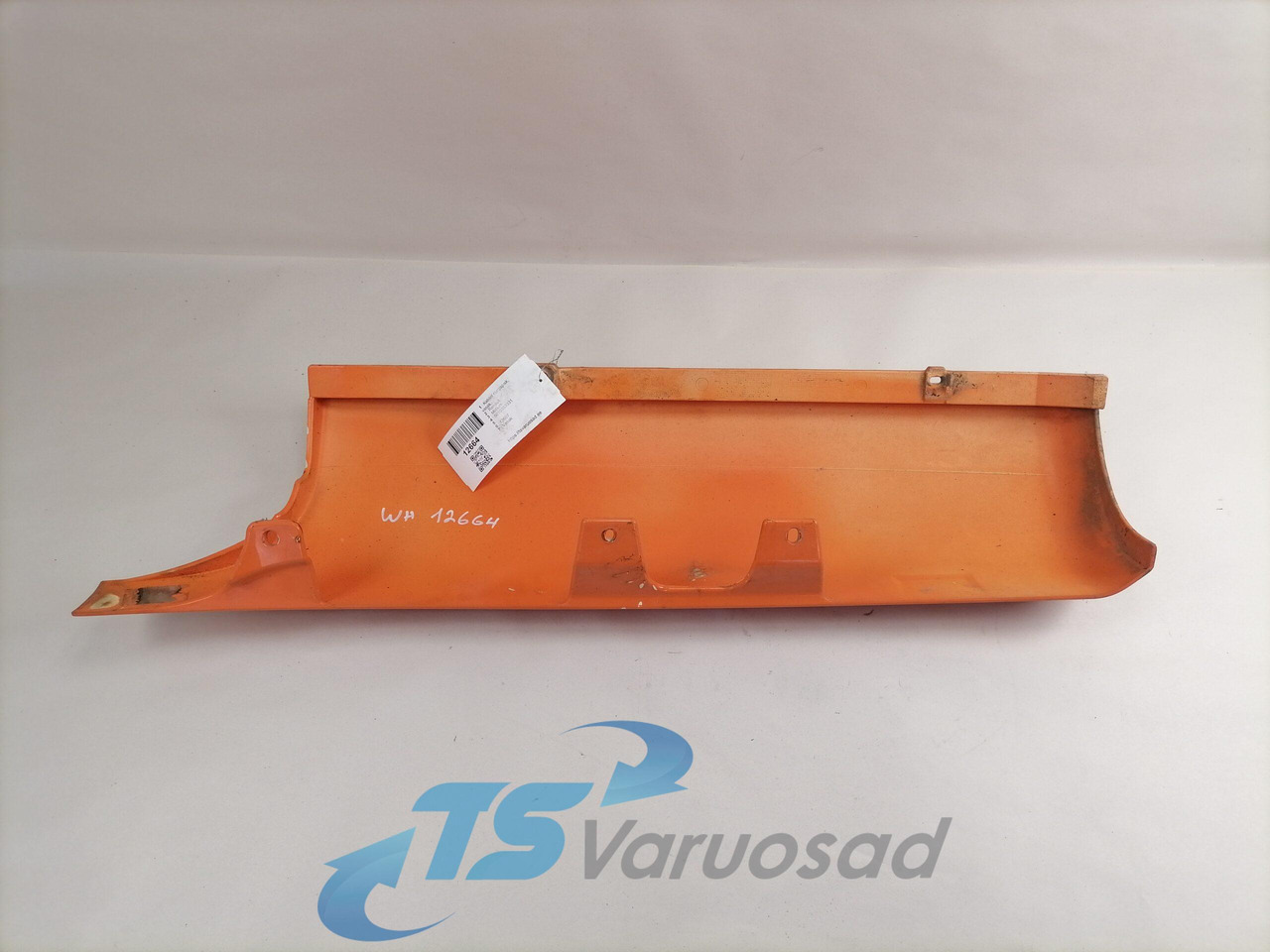 Renault Kabiini nurgapõsk, vasak 5010353331 - 그릴 트럭 용 : 사진 2 Renault Kabiini nurgapõsk, vasak 5010353331 - 그릴 트럭 용 : 사진 2